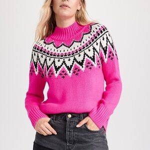 Saylor Kienna Sweater size Small